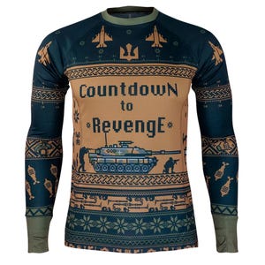 Puede incluir: Una camisa de manga larga con estampado azul oscuro y marrón con un tanque, un tanque pixelado y el texto "Countdown to *Revenge*" impreso en la parte delantera.