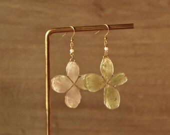 Real Hydrangea Flower Earrings – Delicate, Nature-Inspired Handcraft