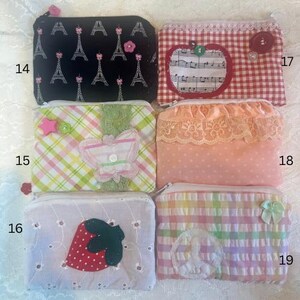 Bolsitas hechas a mano / neceser / monedero / bolsita con cremallera / Detalles de encaje, botones y cinta imagen 8