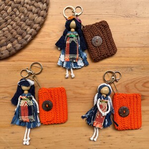 Handmade Shibori Doll Keychain, Tenun Fabric Coin Pouch, Bag Charm