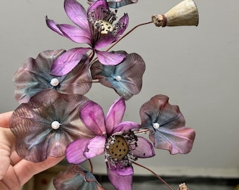 Horquilla de loto Wabi-Sabi / Tocado botánico oscuro, arte con vainas secas reales