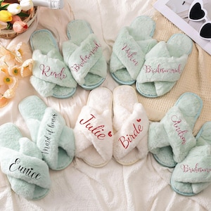 Custom Bride Slippers: Personalized Fluffy Bridal Party Gifts