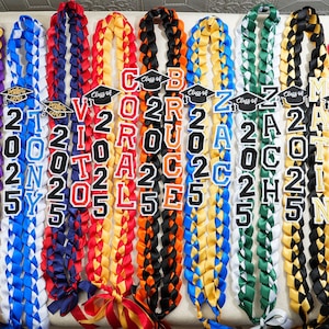 Collier pour diplômés seniors,Cadeau pour l'obtention du diplôme 2025 avec nom,Ruban de satin tressé personnalisé,Lei personnalisé pour l'obtention du diplôme