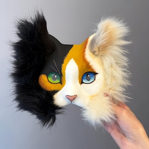Maschera di gatto calico fatta a mano, maschera teriantropia, maschera animale, cosplay, maschera pelosa per quadricipite, teriantropia IN MAGAZZINO