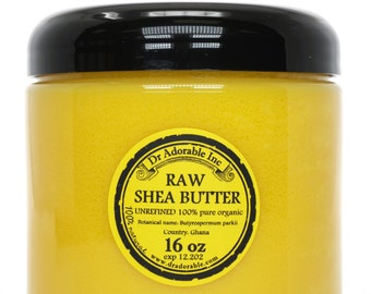 Puede incluir: Un tarro amarillo de manteca de karité cruda con una tapa negra. La etiqueta es amarilla con texto negro que dice "Dr Adorable Inc. RAW SHEA BUTTER UNREFINED 100% pure organic Botanical name: Butyrospermum parkii Country: Ghana 100% natural 16 oz exp 12.202 www.dradorable.com"