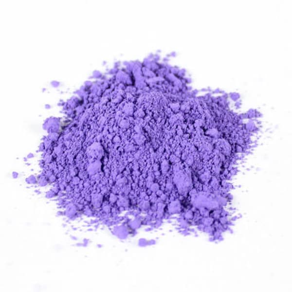 1 oz de pigment de mica violet outremer idéal pour les savons cosmétiques, les lotions de bombe de bain, les gels douche, les sels de bain et bien d'autres encore