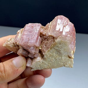 Pink Albite ( extremely rare ) from a new find in skardu Pakistan.  84x55x35mm