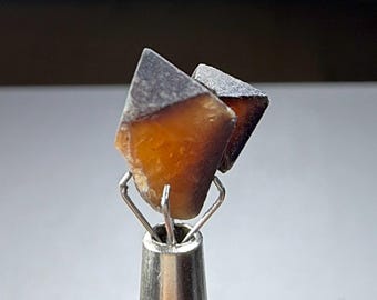 Genthalvite interconnected  natural crystals from Pakistan . 14x12x8mm