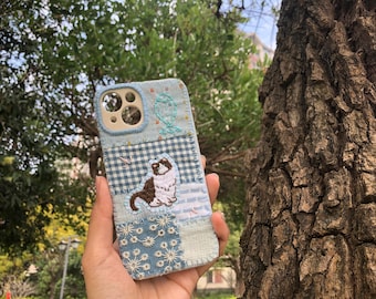 Kitten-telefoonhoesje met bloemen patchwork: blauwe boho-hoes voor iPhone en Samsung