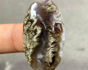 Cabujón de ágata musgosa con penacho morado: piedra suelta para joyería - Piedra para envolver alambre