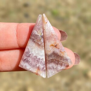 AAA + Qualität Natürliche Amethyst Dreieck Form, AMETHYST LACE Cabochon Paar, für Ohrring
