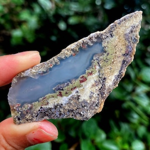 Schilderachtige mosagaatplaat, gepolijste Indonesische edelsteen (67 x 30 x 6 mm)