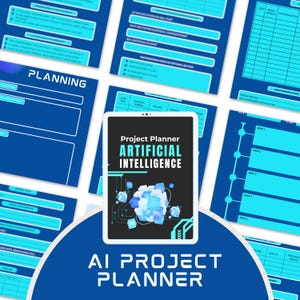 以下が含まれることがあります： デジタルタブレットには「Project Planner ARTIFICIAL INTELLIGENCE」のテキストと、青と白の立方体の3Dグラフィックが表示されています。タブレットの周りには、テキストが書かれた青と白の計画ドキュメントがあります。「AI PROJECT PLANNER」というフレーズが一番下にあります。