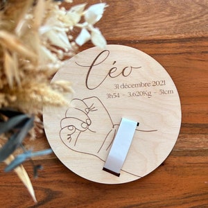 Pancarte en bois support pour bracelet de naissance personnalisé