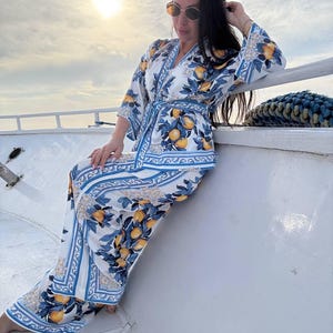 Women&#39;s Silk Set with lemon print