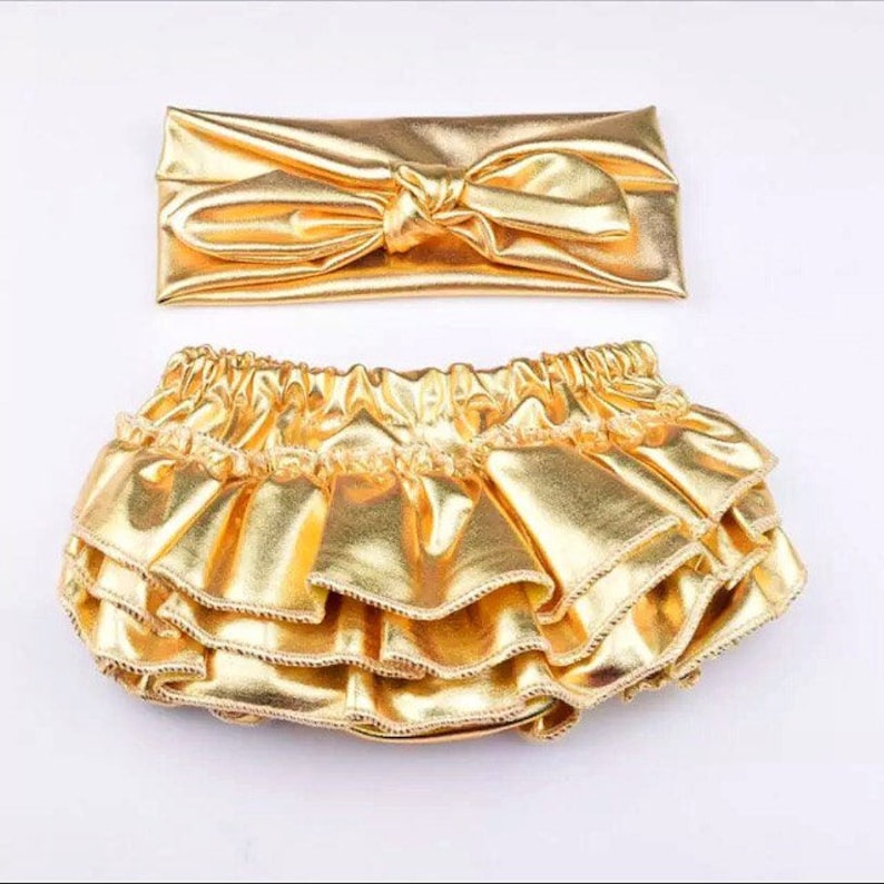 baby shower gift Gold shorts birthday photos gold diaper cover Unicorn party photos smash cake outfit Baby Girl Diaper Cover