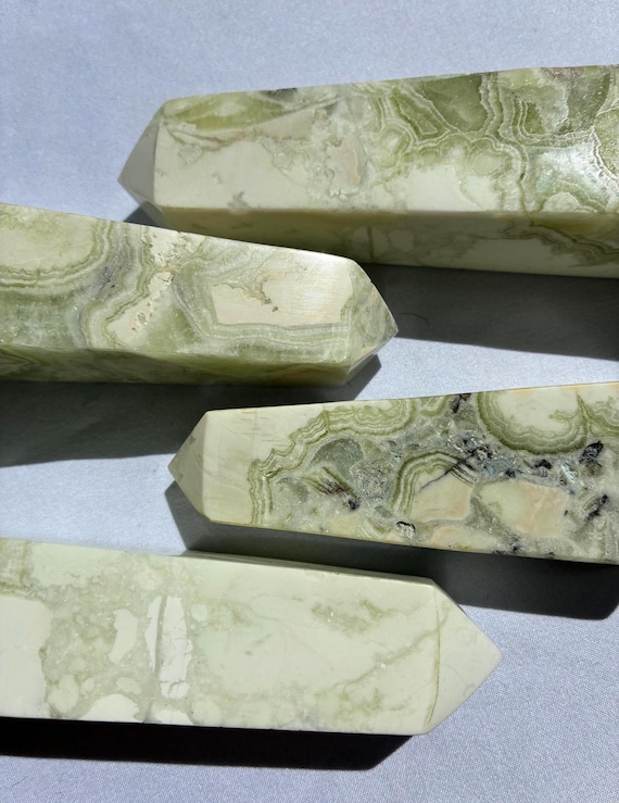 Green Maligano Jasper Towers: Natural Stone Obelisk, Indonesian Material (3.75-5.25")