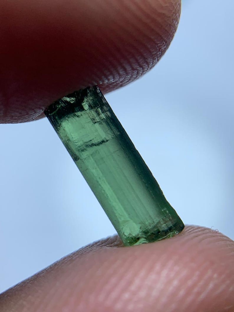 AAA-kvalitets turmalin grov parti 37,45 ct | Afghanistan | Hög fasetteringsgrad bild 16