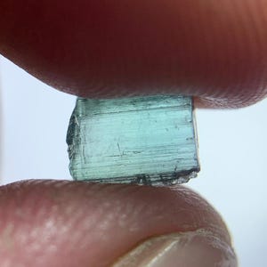 AAA-kvalitets turmalin grov parti 37,45 ct | Afghanistan | Hög fasetteringsgrad bild 11