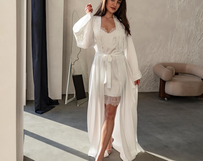 Opulent Elegance: Burlesque Transparent Shiny Robe for the Bride's ...