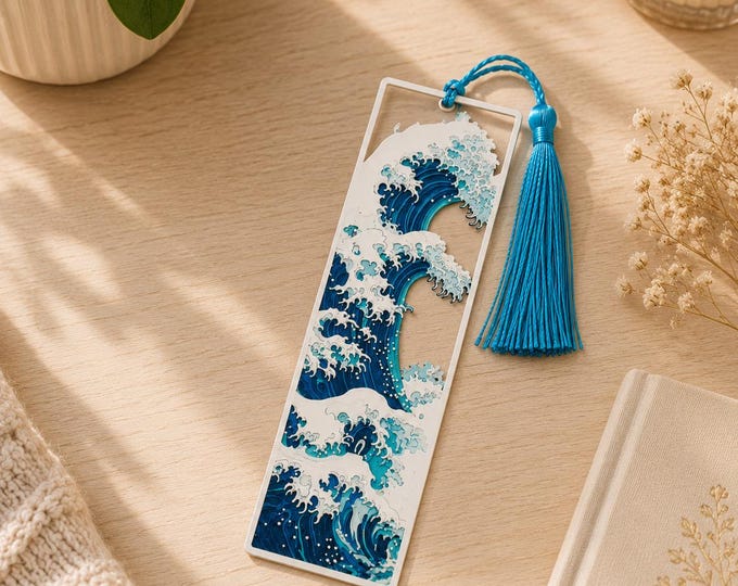 Bookmark “The Great Wave” – inspired by Hokusai – 3D printed with texture – PLA bookmark with blue tassel