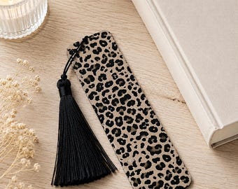 Wild & Wonderful – Leopard Print Bookmark with Tassel | Elegant 3D Printed Bookmark for Book Lovers