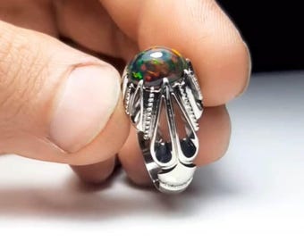 Oval etiopisk svart opalring – Statementsmycken i sterlingsilver