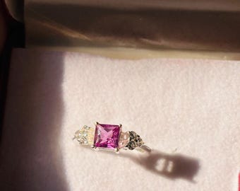 Alexandrite Color Changing Ring: Sterling Silver, Cubic Zirconia