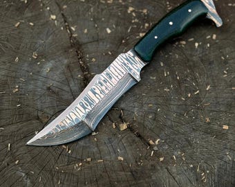 Ręcznie robiony nóż z miedzi damasceńskiej, rękojeść z zielonej micarty Cu-Mai, ostrze kolekcjonerskie Artisan Outdoor