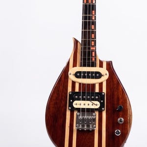 Laúd eléctrico tailandés Phin personalizado / Guitarra de madera maciza con forma de hoja de Bodhi, de 2 a 4 cuerdas, con pala Naga.
