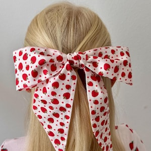 Strawberry Hair Bow Clip – Oversized White and Red Statement Bow, Cottagecore Coquette Hair Accessory for Girls & Women, Retro Y2K Gift