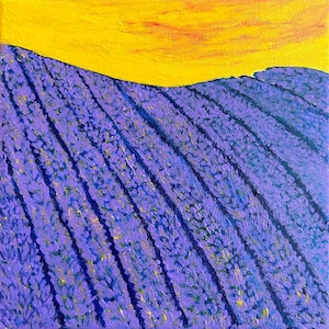 Peut inclure: Peinture carrée d'un champ de lavande sous un ciel jaune. Le champ est peint dans des tons de violet et de bleu, avec des rangées de plants de lavande. Le ciel est jaune vif avec des touches d'orange.