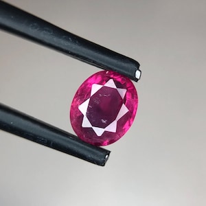 1.43 Ct Purplish Red Ruby Certified, Natural Burma Origin Oval Cut Gemstone, Loose Gem for Luxury Jewelry, Engagement Ring, July Birthstone