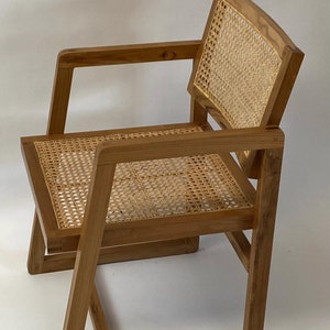 Re-edition Pierre Jeanneret Box Chair – Handcrafted in Indonesia