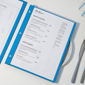 Uchwyt na menu z logo, tablica menu drinków, schowek na menu, spersonalizowana teczka na menu restauracji, okładka na menu kawiarni i baru