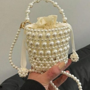 Bolso redondo de perlas, elegante bolso de cuentas hecho a mano para salir por la noche, regalo único para amantes de la moda y ocasiones especiales