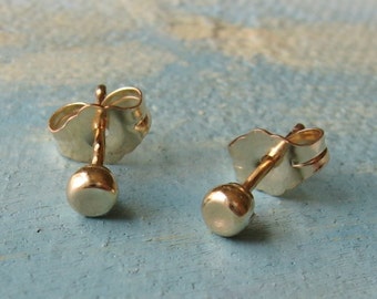 Handmade 14k Gold-Fill Pebble Stud Earrings (3mm)
