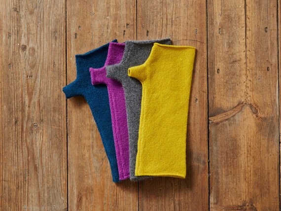 diesel fingerless gloves