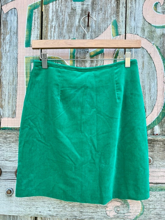 90's Esprit Velvet Green Mini Skirt | Vintage Dea… - image 6