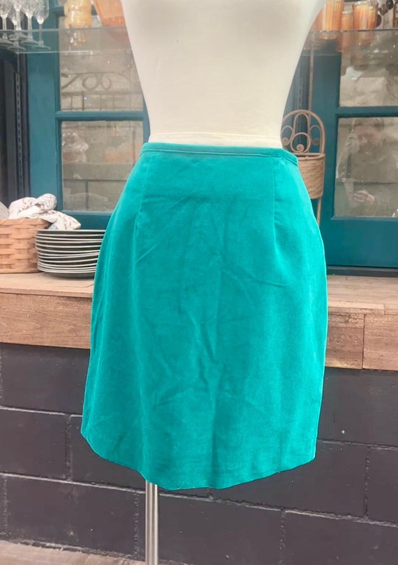 90's Esprit Velvet Green Mini Skirt | Vintage Dea… - image 2