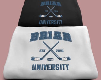 Felpa ricamata da hockey della Briar University, maglietta Briar U, maglietta della serie Off Campus, maglietta per appassionati di libri, regalo romantico a tema hockey per lei