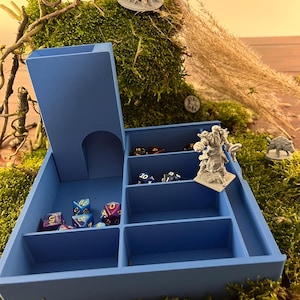 D&D Adventure Box – Your adventure, your choice! With or without figure, personalize.