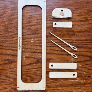 Bookmark Loom for Weaving (11" x 4" Frame Loom)