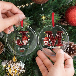 Adorno de Papá Noel personalizado: iniciales personalizadas con purpurina artificial, nombre, fecha, decoración para árbol de Navidad, recuerdo de fiesta para familiares y niños.