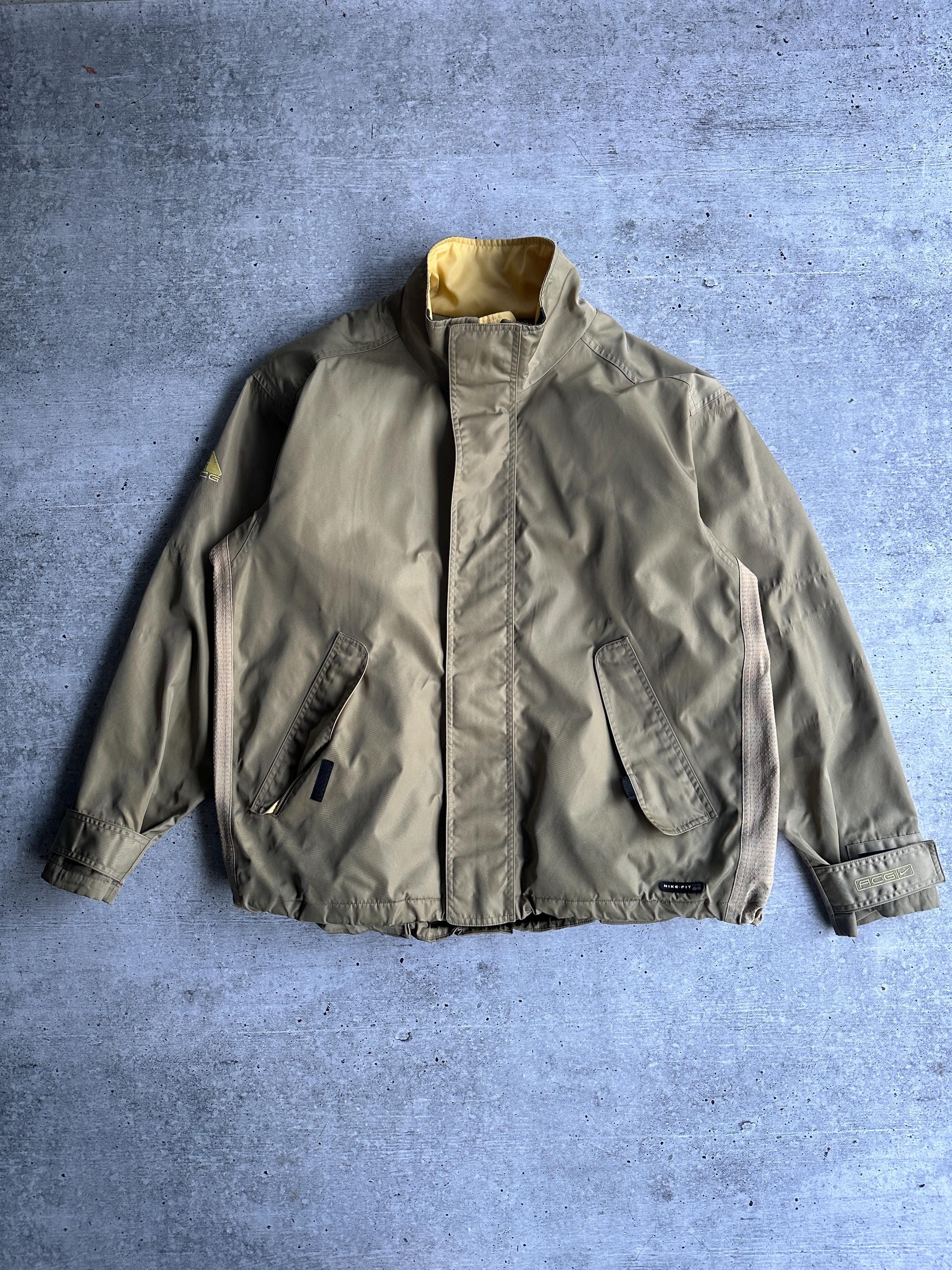 Nike acg storm fit - Etsy 日本