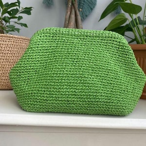 Handmade Vibrant Green Raffia Clutch Bag,Summer Essential Raffia Clutch,Green Clutch,Beach Clutch Bag, Crochet Raffia Clutch Bag,