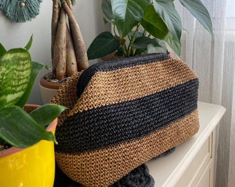 Handmade Striped Raffia Clutch: Crochet Summer Pouch Bag