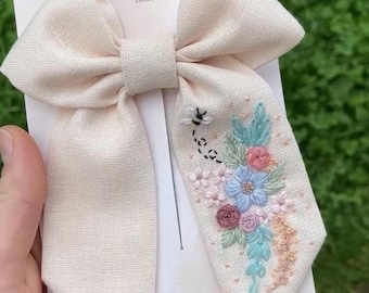 Hand-Embroidered Linen Hair Bow: Bee & Floral Design, Alligator/Barrette Clip