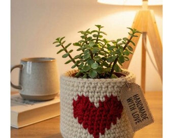 Crochet Plant Pot Cover Pattern PDF | Beginner Friendly Planter Cozy with Heart | Instant Download