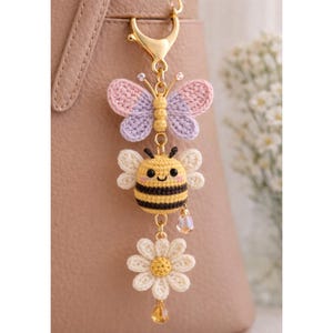 Patrón de llavero de abeja a crochet: Amigurumi para principiantes (Descarga PDF)